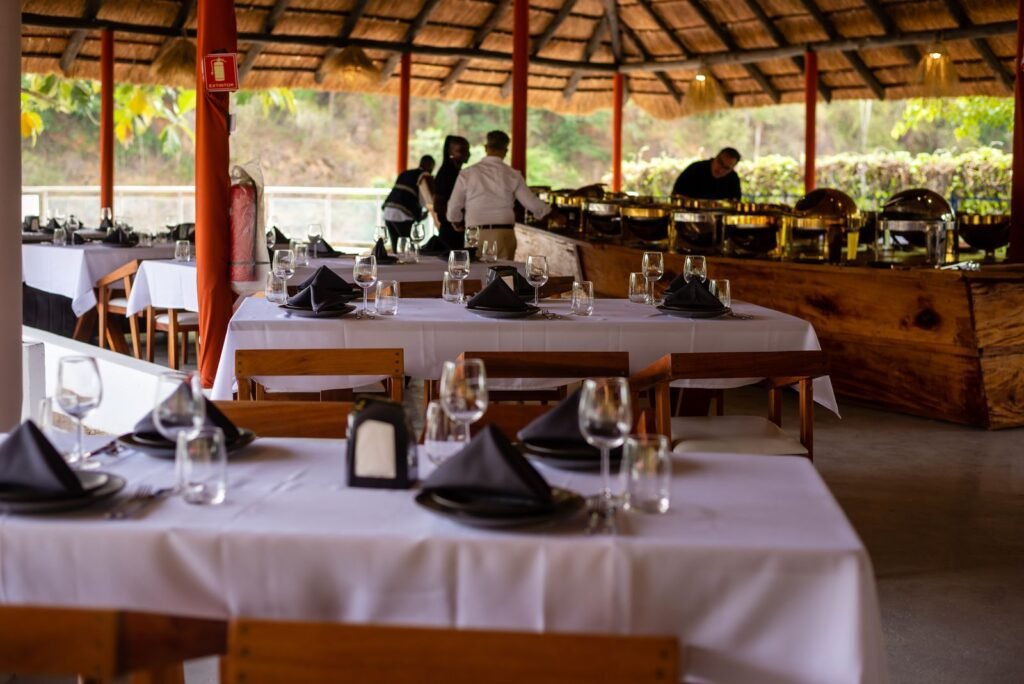 Um restaurante panorâmico 